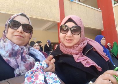 الأمهات المتطوعات