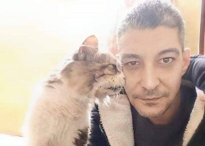 أحمد وقطه مشمش