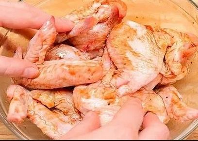 اضرار اجنحة الدجاج والرقبة