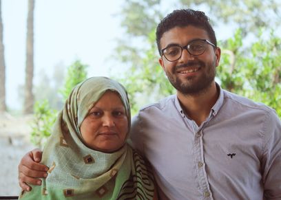 عبدالله يحلم بالفوز بجائزة لدهب مع زوجة والده