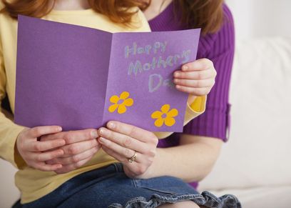 عيد الأم مش بس كوبايات.. أفكار مختلفه للأحتفال بعيد الأم