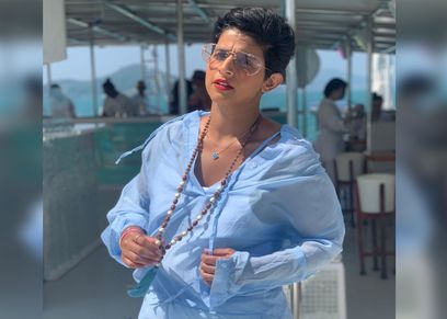 الفنانة نورة العميري