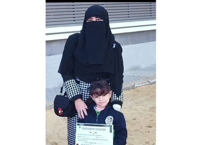 رنا وابنتها
