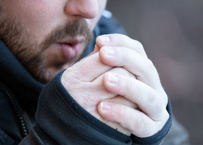 الإصابة بعضة البرد