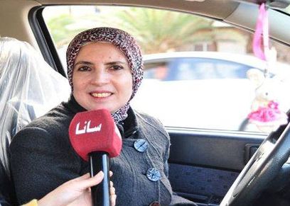 ابتسام سائقة تاكسي