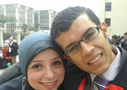 الطبيبة الراحلة رغدة الدخاخني وزوجها الدكتور وائل علاء