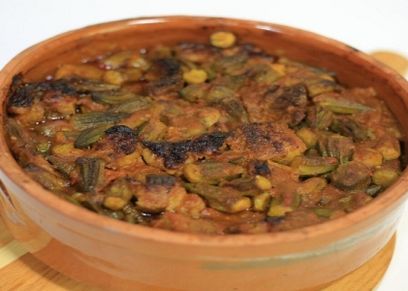 طاجن بامية باللحمة وطشة الثوم