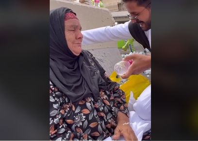 مصرية قابلت شاب يشبه ابنها المتوفي في الحج