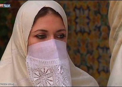 القبض على مشعوذ أحتجز امرأة واغتصبه لمدة أسبوع