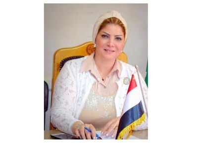 منال العبسي
