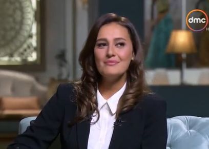 الفنانة حلا شيحة