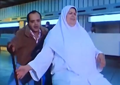 منحة زيتون في دور أم فرحات