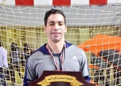 أحمد الأحمر