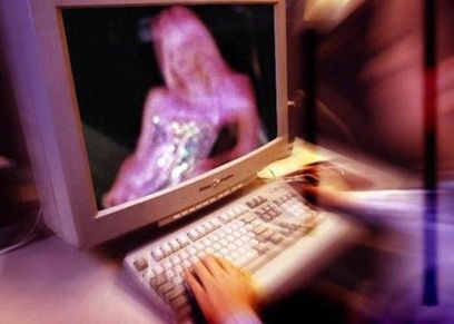 كيف تختلف الأفلام الإباحية عن الواقع؟