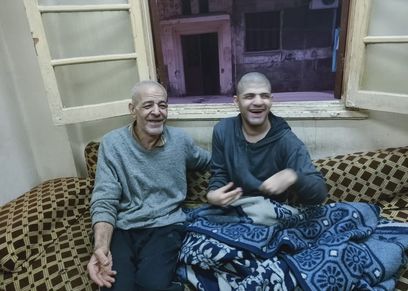 «أحمد» رُزق بـ 3 أولاد معاقين