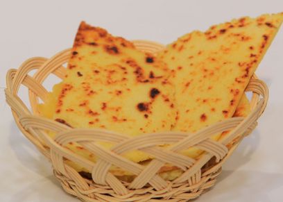 رقاق بدقيق الذرة والأرز