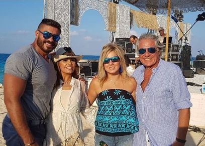 إطلالات الفنانات بحفل الهضبة