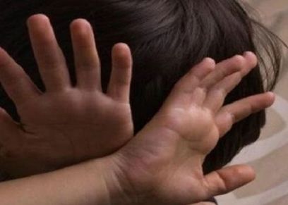 الأمهات المعنفات