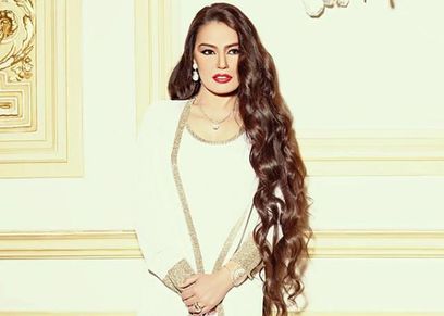 الفنانة شريهان تهنىء جمهورها بشهر رمضان
