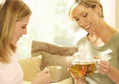 المبيت عند الأصدقاء- أرشيفية