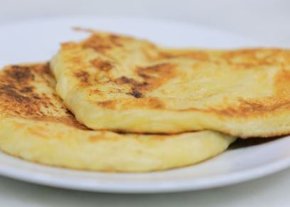 فطائر بالجبنة