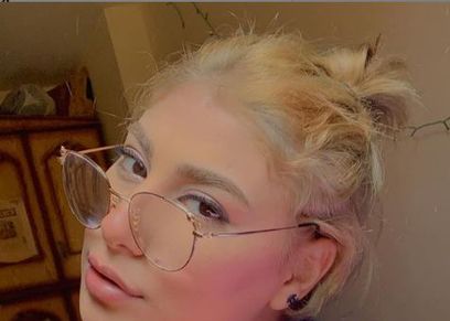 منة عبدالعزيز