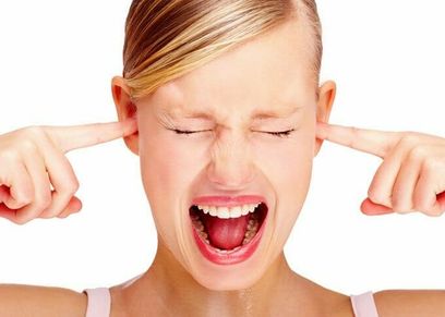 أعراض الإضطرابات السمعية الأكثر شيوعًا