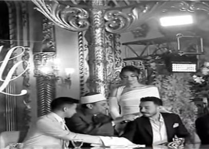 أحمد زاهر يدخل في نوبة بكاء خلال عقد قران ابنته ليلى
