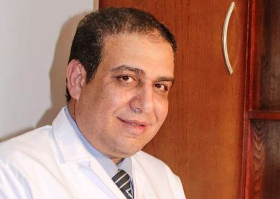 الدكتور أحمد زاهر
