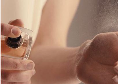 9 نصائح لاختيار العطر المناسب لشخصيتك للرجال والنساء