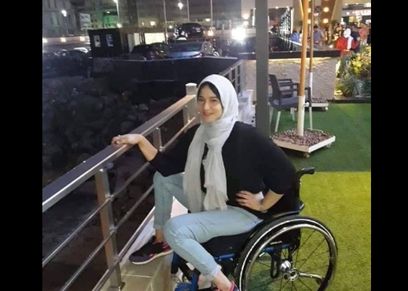 زينب الشاعر تتحدى الإعاقة الحركية