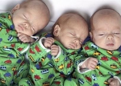 سيدة تنجب 3 توائم بعد اصابتها بالعقم 15 عاما