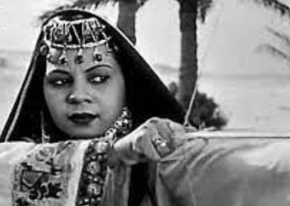 الفنانة كوكا