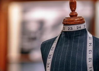طريقة تفصيل الفساتين دون أقمشة ومقص