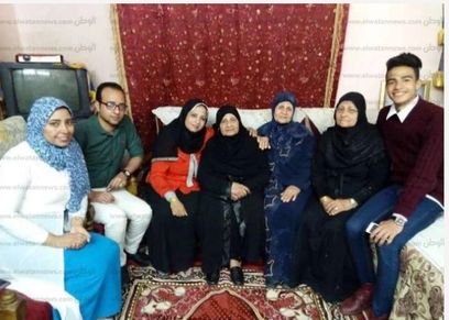 أسرة الحاجة ذكية 