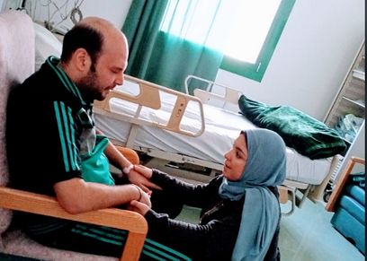 الطبيب محمود الذي فقد بصره وزوجته