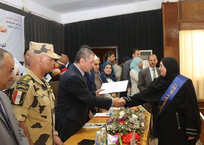 جانب من تكريم الأمهات المثاليات فى كفر الشيخ