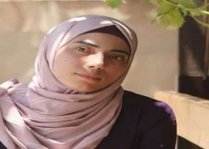 الشاعرة الفلسطينية هبة أبو ندى