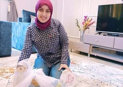 إسراء وشغل الهاند ميد