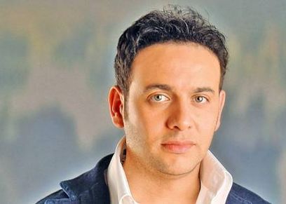 مصطفى قمر 
