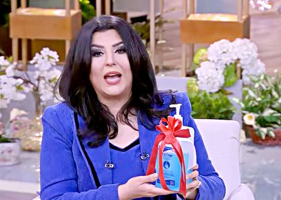 الإعلامية منى الشاذلي