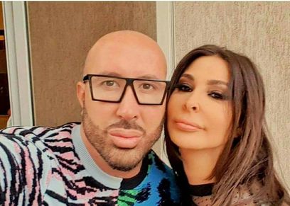 إليسا وصديقها