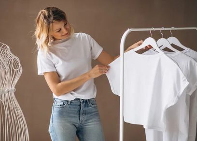 اختيار ملابس مناسبة لشكل الجسم- تعبيرية
