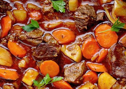 صينية بطاطس باللحمة المفرومة