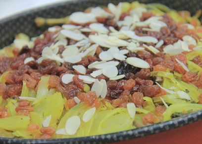 طاجن السمان بالبصل والزبيب