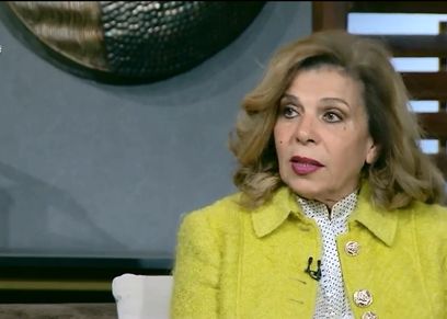 السفيرة مشيرة خطاب