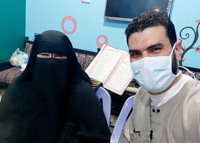 عزة عبد الحميد أم 2 ممرضين في الحجر الصحي