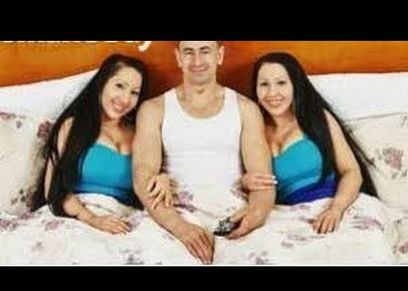 رجل يعاشر زوجاته