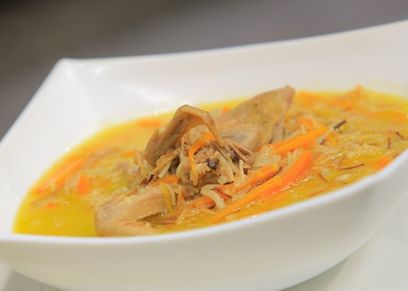 طبق شوربة حمام بالشعرية