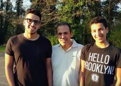 الدكتور محمد لطفي ونجليه